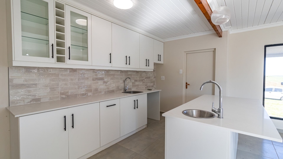 3 Bedroom Property for Sale in Vredenburg Western Cape